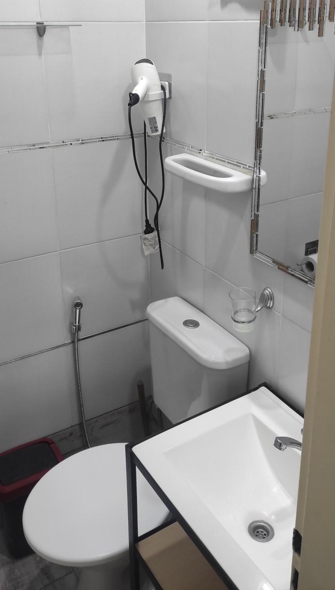 Ezeiza 1 Nuestro Lugar A 15 Minutos Del Aeropuerto Tranfer Opcional Desde Y Al Aeropuerto De Ezeiza Las 24 Horas Pet Friendly Ngoại thất bức ảnh